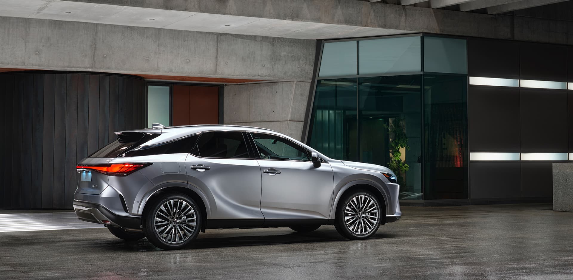 2024 Lexus RX 450h The Athletically Luxurious MidSize